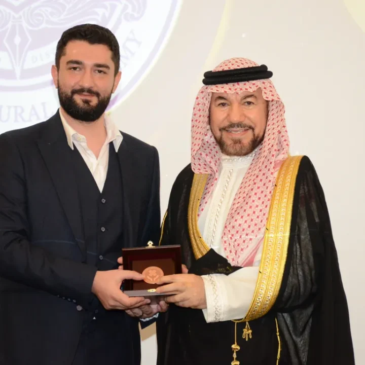 rs=w_1160,h_769 (21)